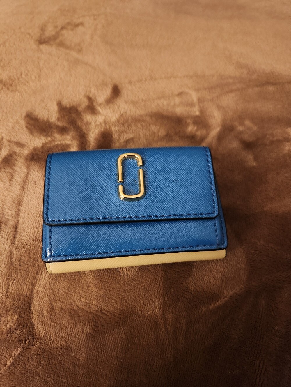 Mac Jacobs Blue Compact Women's Wallet with Pink Accent
